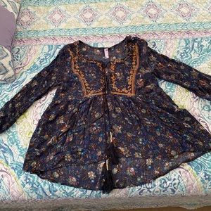 Francesca embroidered top